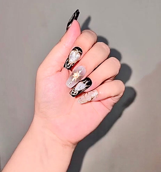 “Eyes of Eternity” 👁️✨