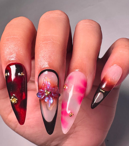 Elegant Bloom Press-On Nails✨