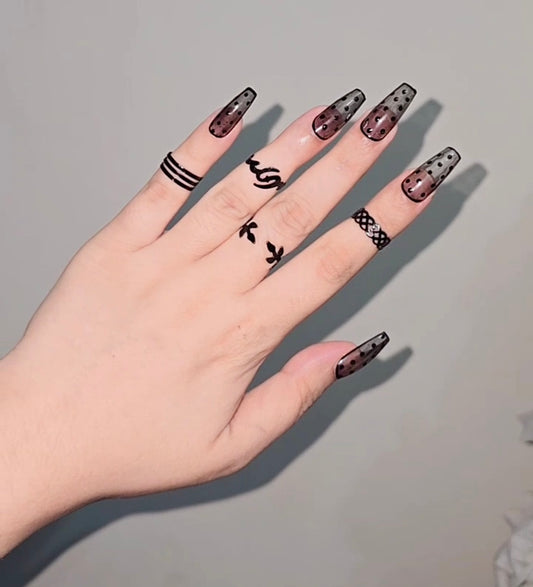 “Shadow Chic Press-Ons”