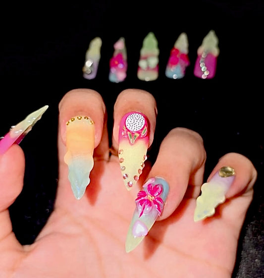 “Tropical Bloom Fantasy” 🌺✨